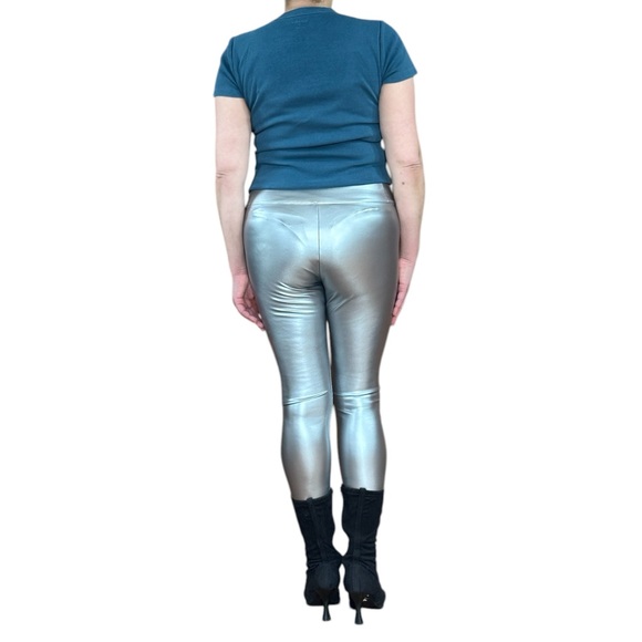 Simply Vera High Rise Shaping Faux Leather Metallic Silver Legging- brand new - Picture 8 of 14